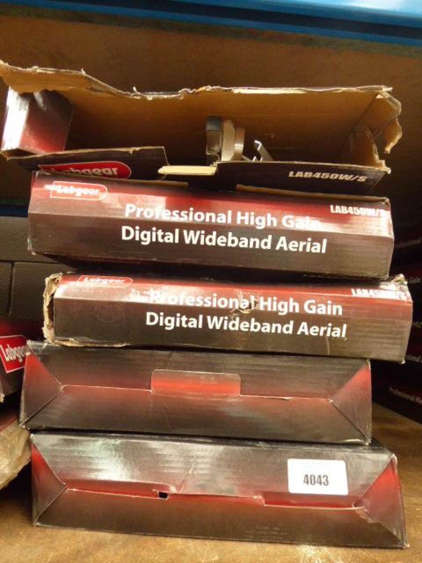 5 lab gear professional high gain digital wide band aerials - Image 2 of 2