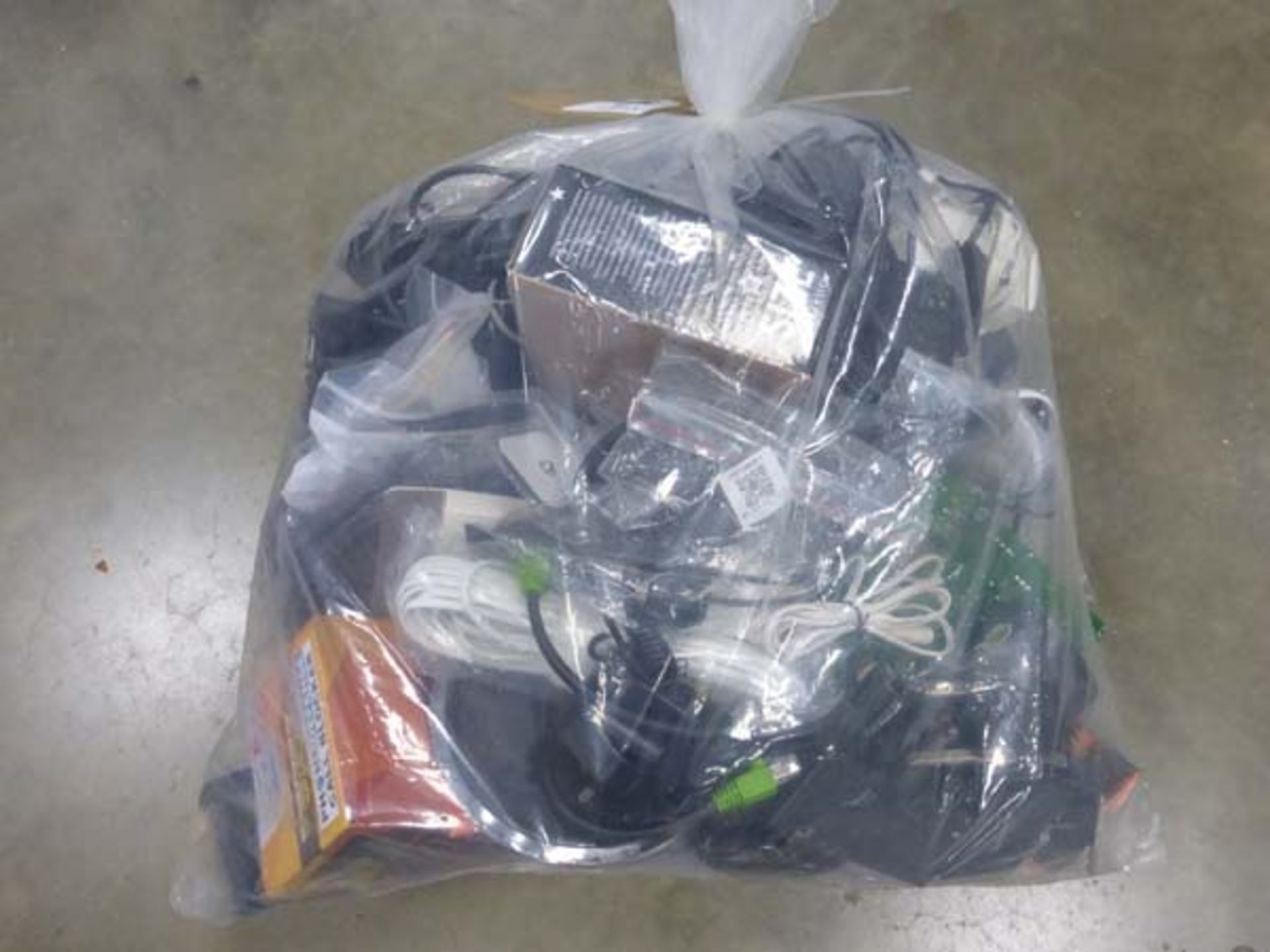 Bag of various electrical sundries, power supplies and other cabling