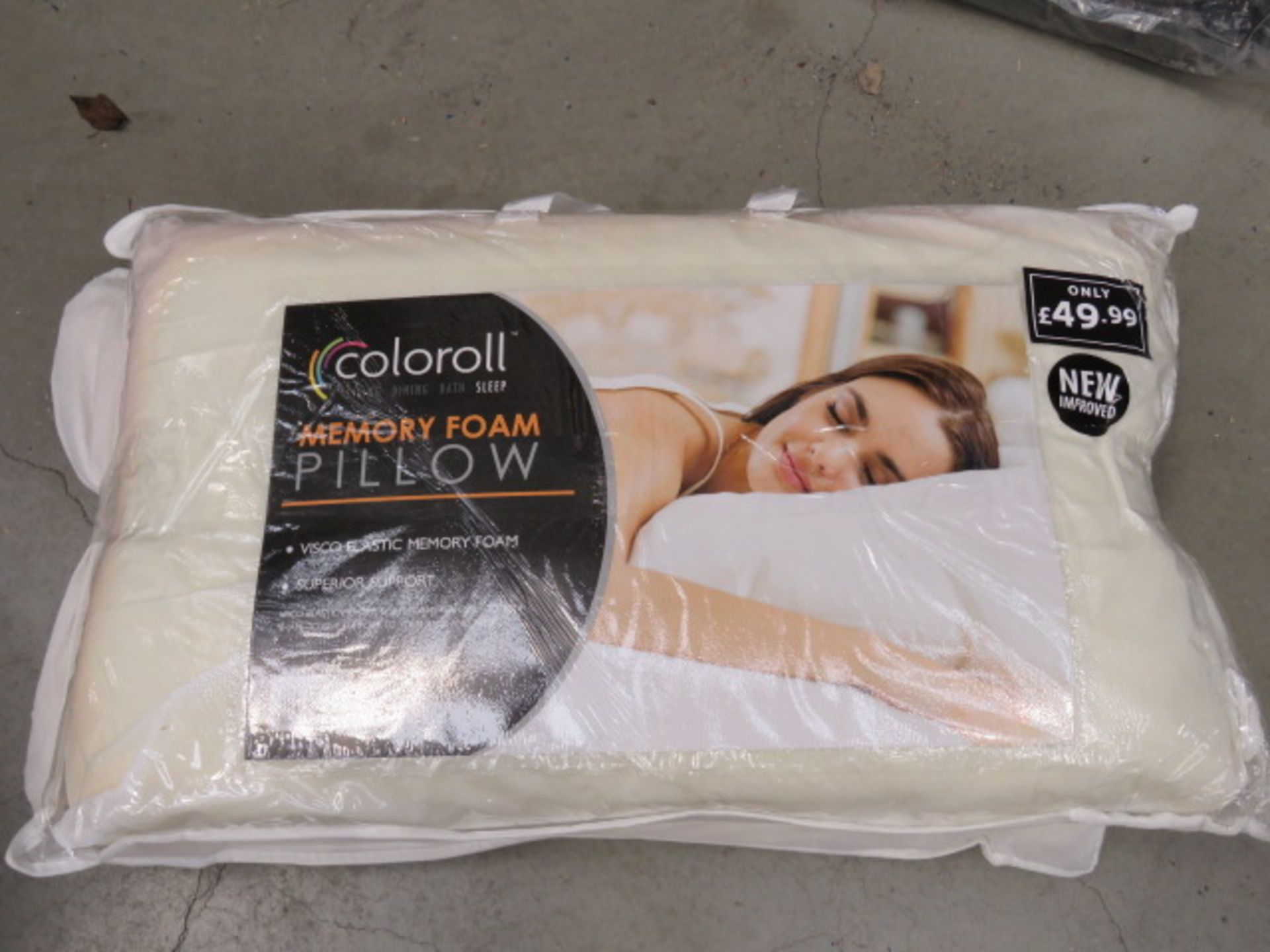 2x Colour All memory foam pillows