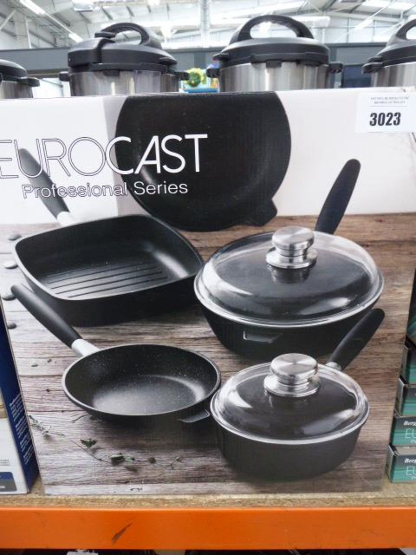 Boxed BergHOFF Eurocast Professional Series cookware set Light use, all in boxes