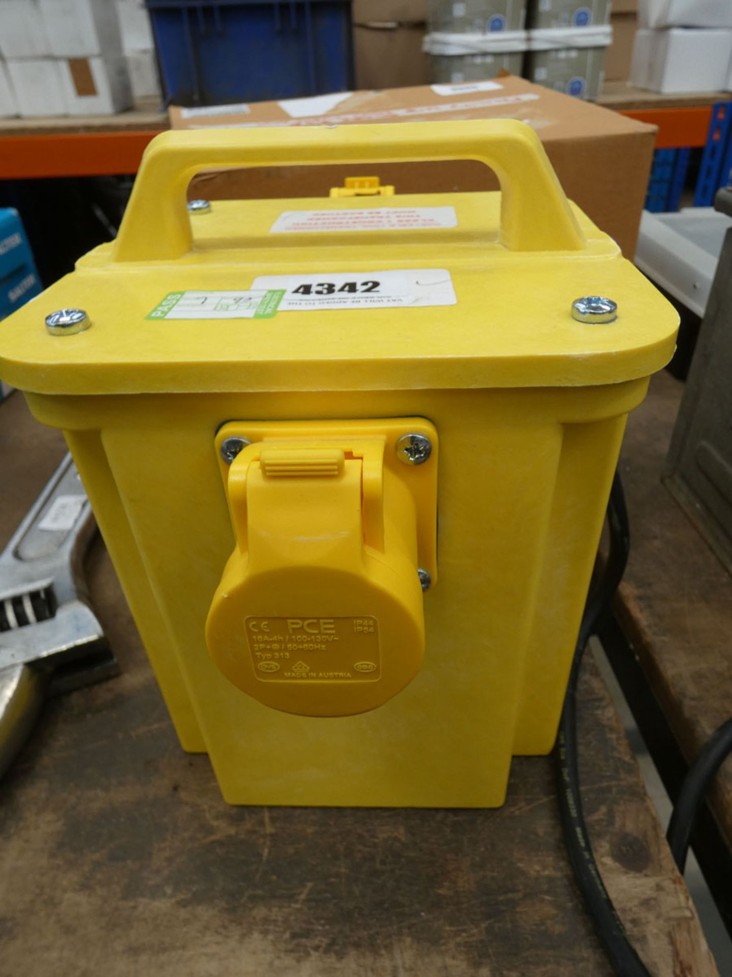 4510 - 110v transformer