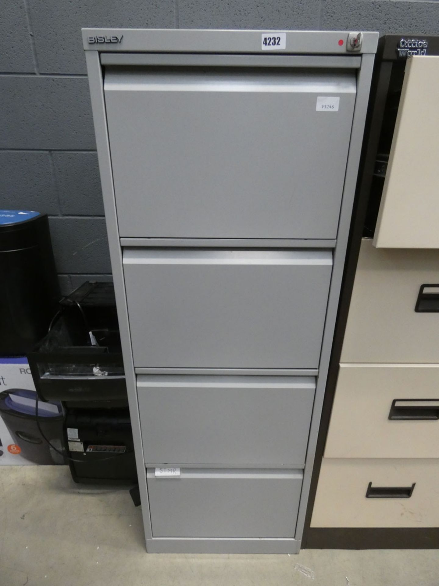 Grey metal 4 drawer filing cabinet