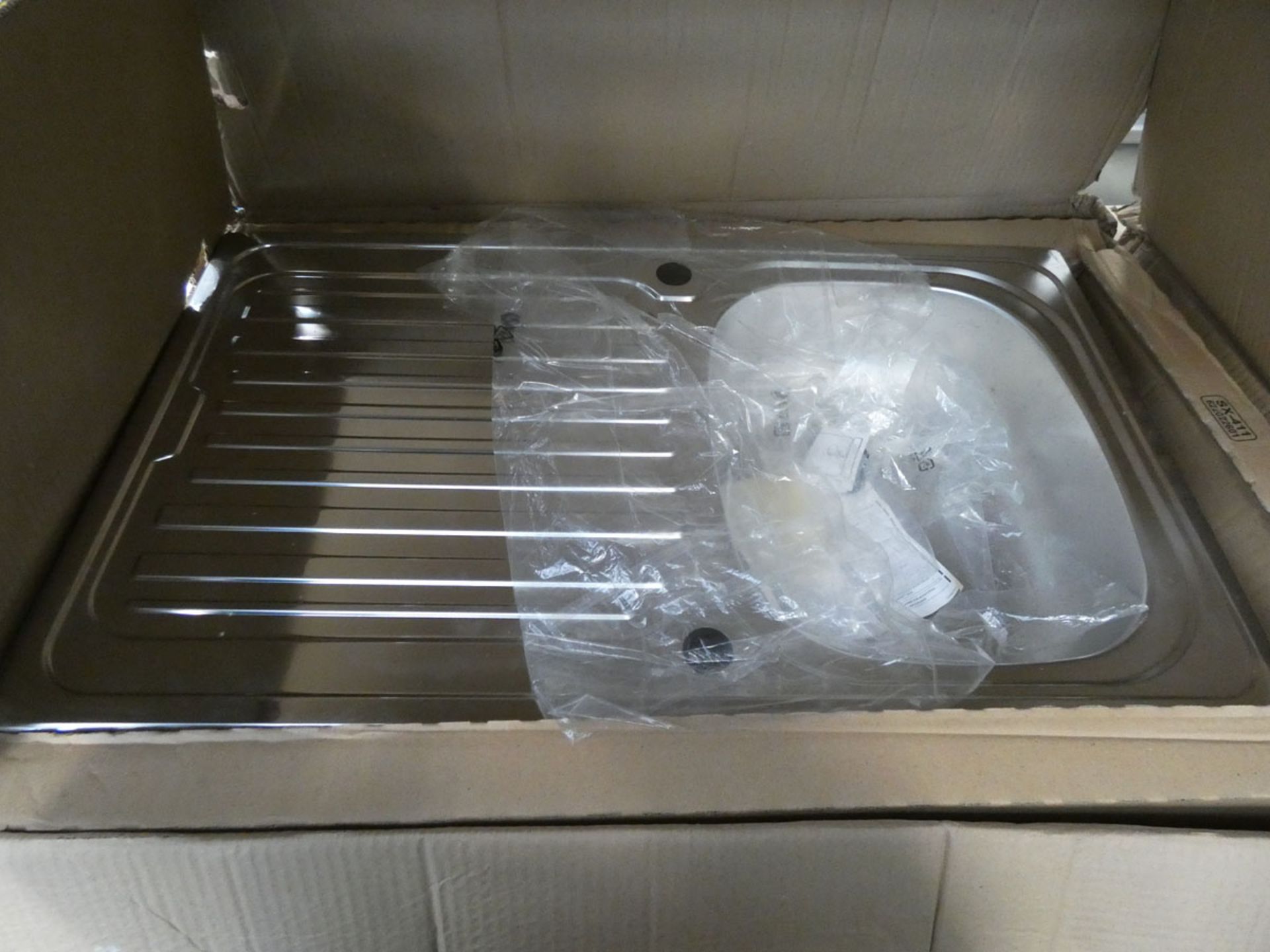 Boxed single bowl stainless steel sink