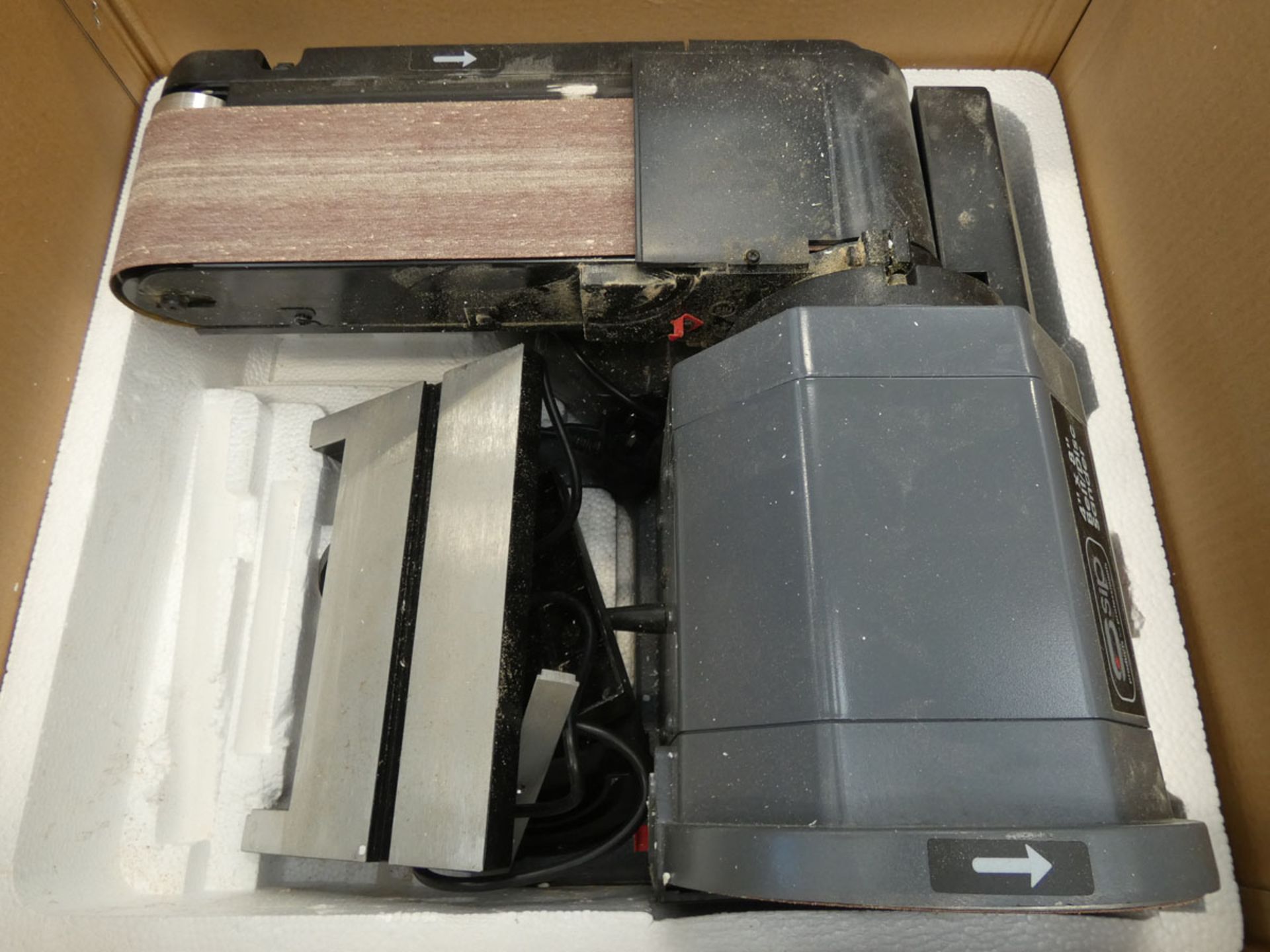 Boxed SIP 4'' and 8'' belt/disc sander - Image 2 of 2