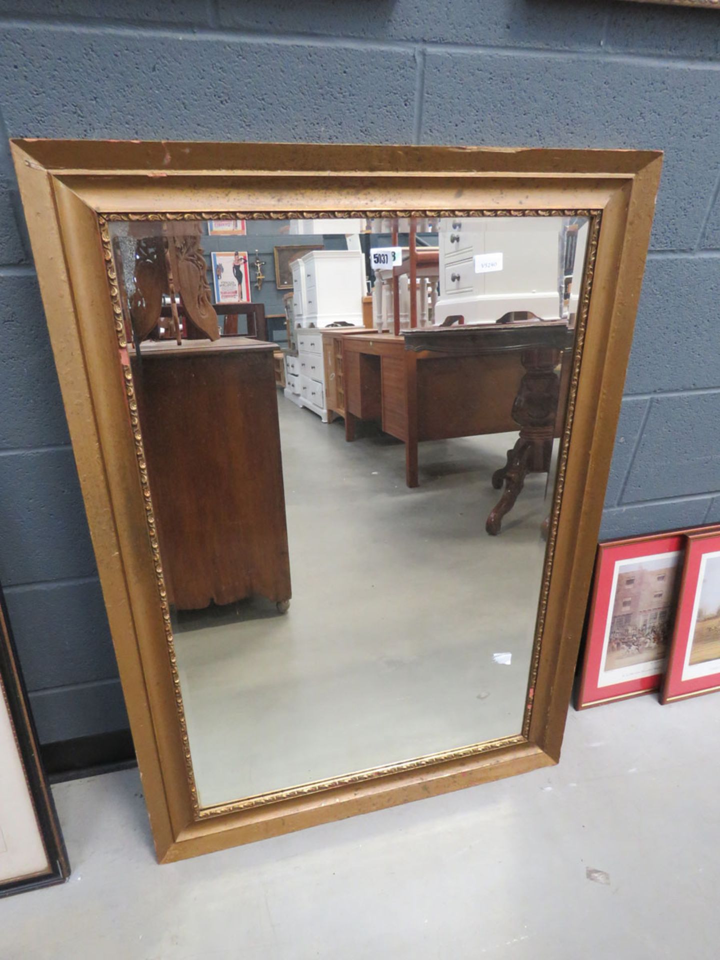 5308 Rectangular bevelled mirror in gilt frame