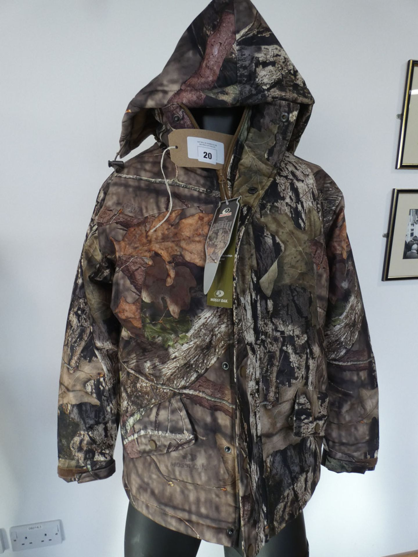 Mossy Oak waterproof technology nature camouflage jacket size S