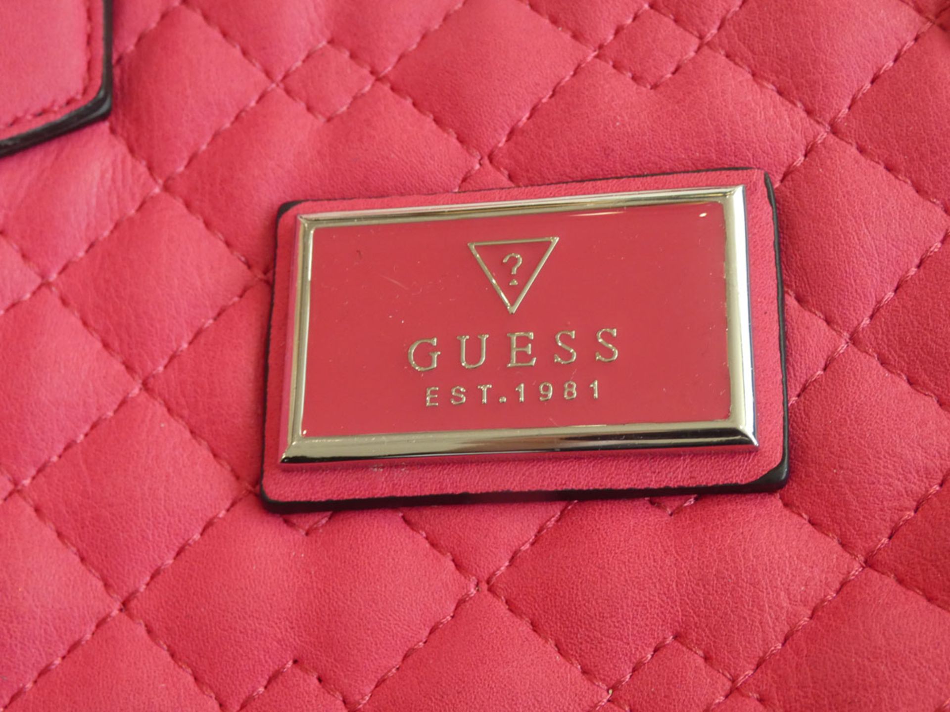 Guess diamond cut small handbag in hot pink - Image 2 of 3