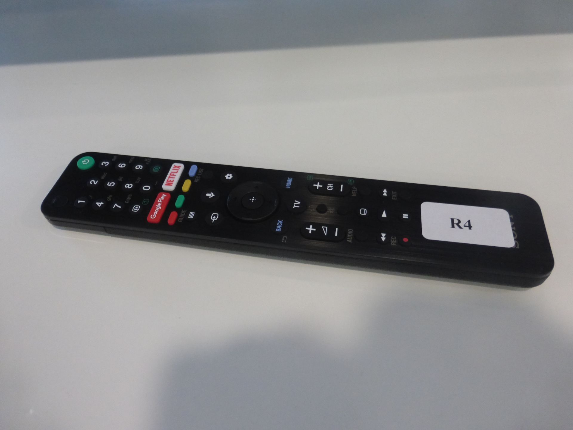 Sony OLED 4K TV Model: KD-55A8, includes remote (R4) and box (B33) Screen has no visible damage, - Image 2 of 2