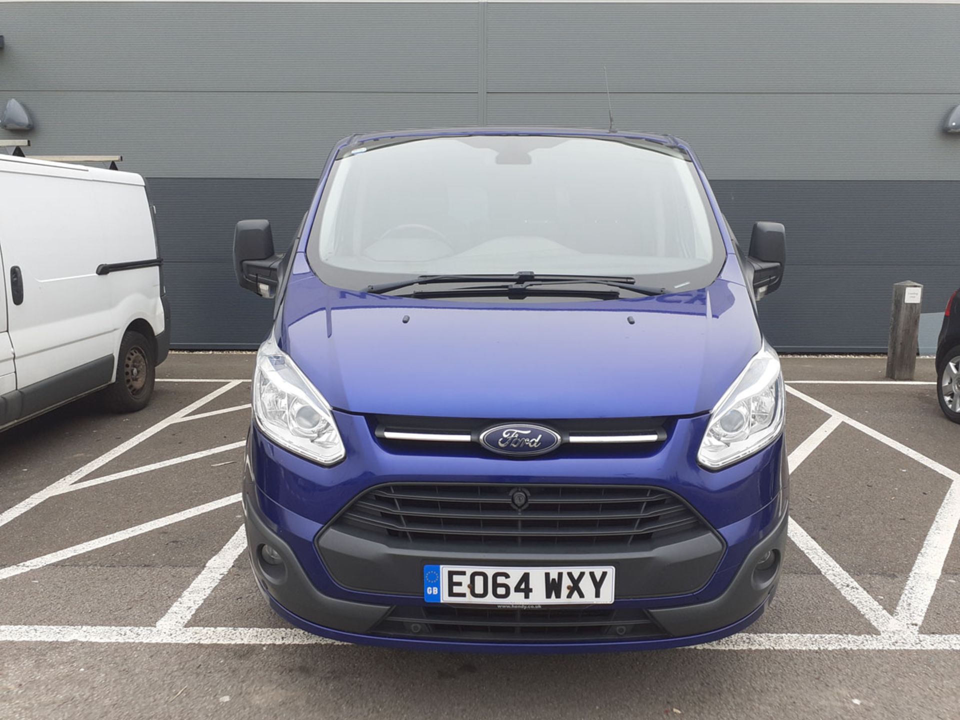 2014 Ford Transit Custom 310 Trend E-Tec, 2198cc diesel, in blue, MOT 10.08.21, mileage 86033, one - Image 5 of 16