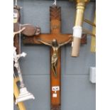 5275 - Single crucifix