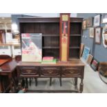 Oak dresser with 3 drawers under