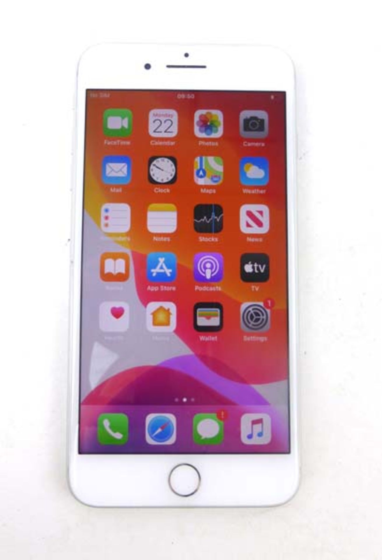 iPhone 8 Plus 64GB White smartphone Item is in good condition, no accessories. Model No. MQ972LL/A