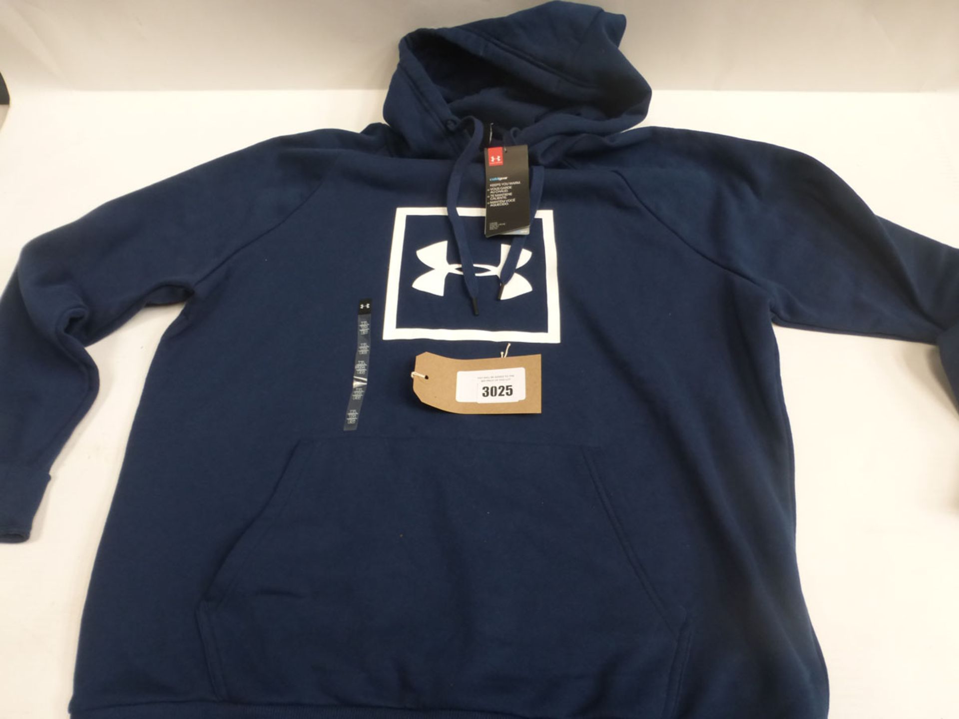 Gents Under Armour hoodie sized XL