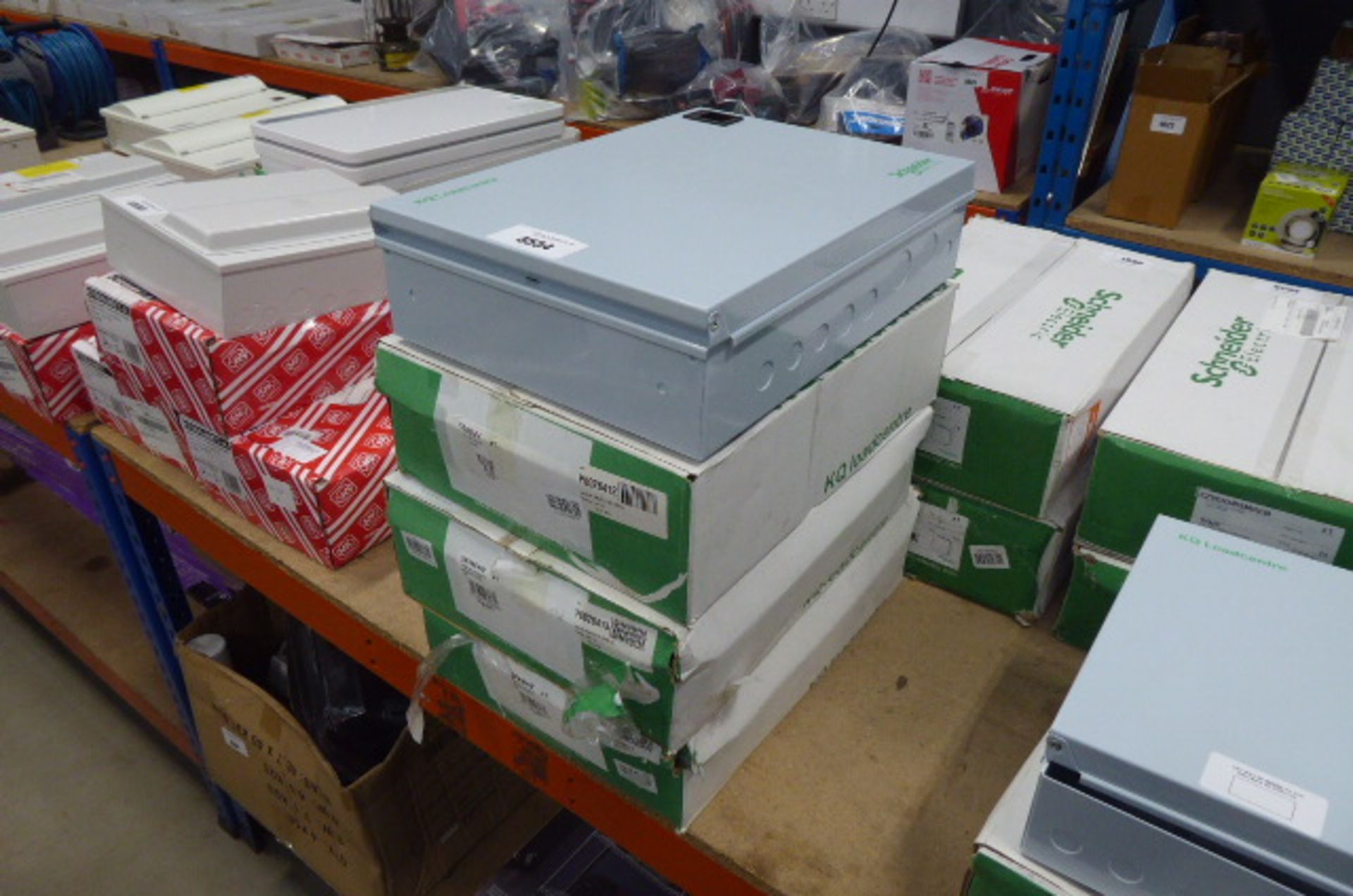 4 Schneider KQ load centre distribution boards