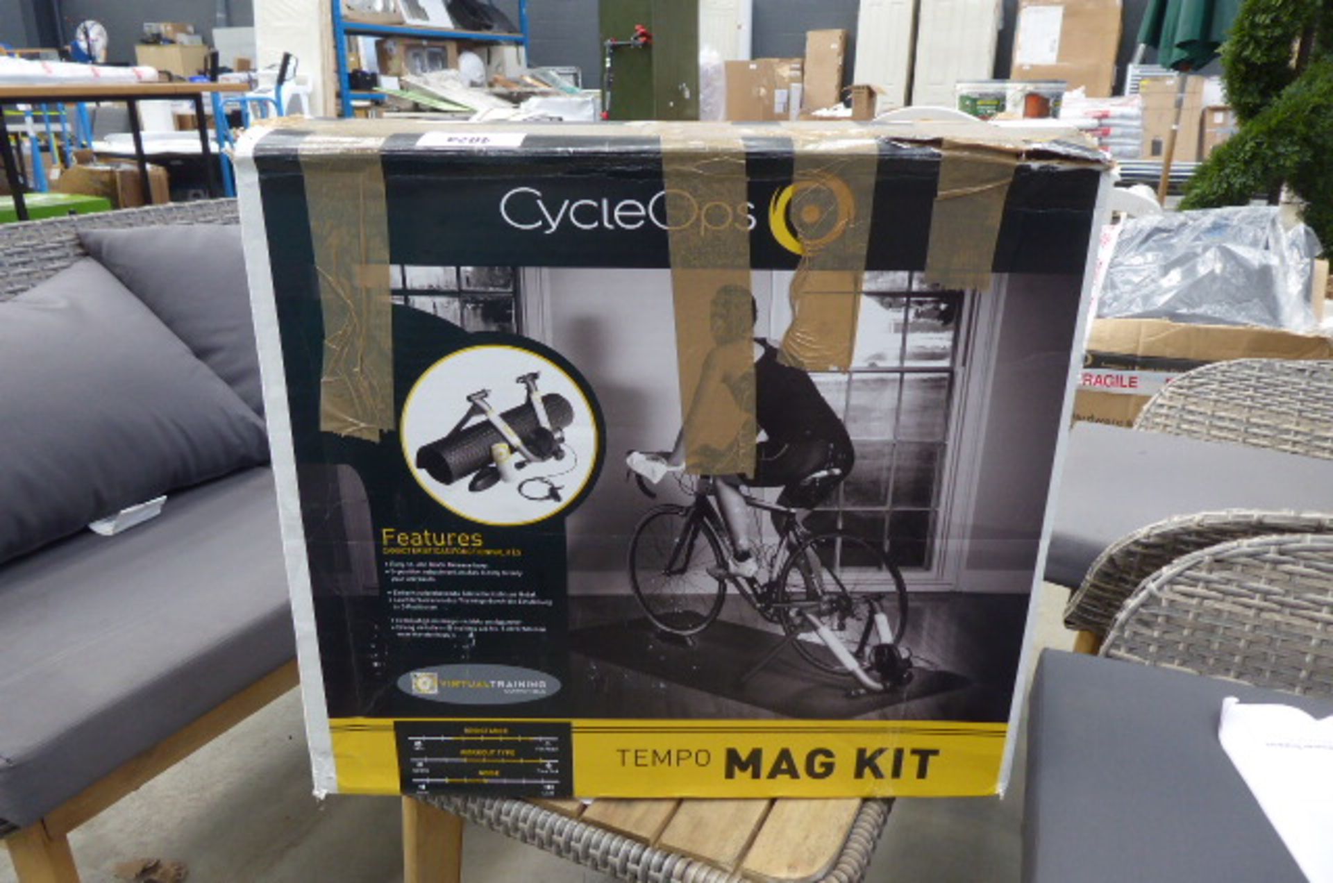 4022 Boxed cycle OPS tempo magnetic bike training kit