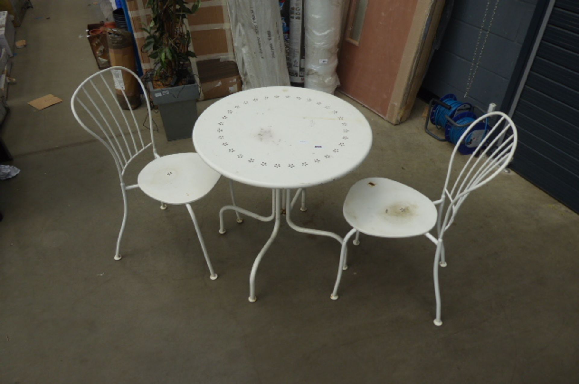White round garden table and 2 metal chairs