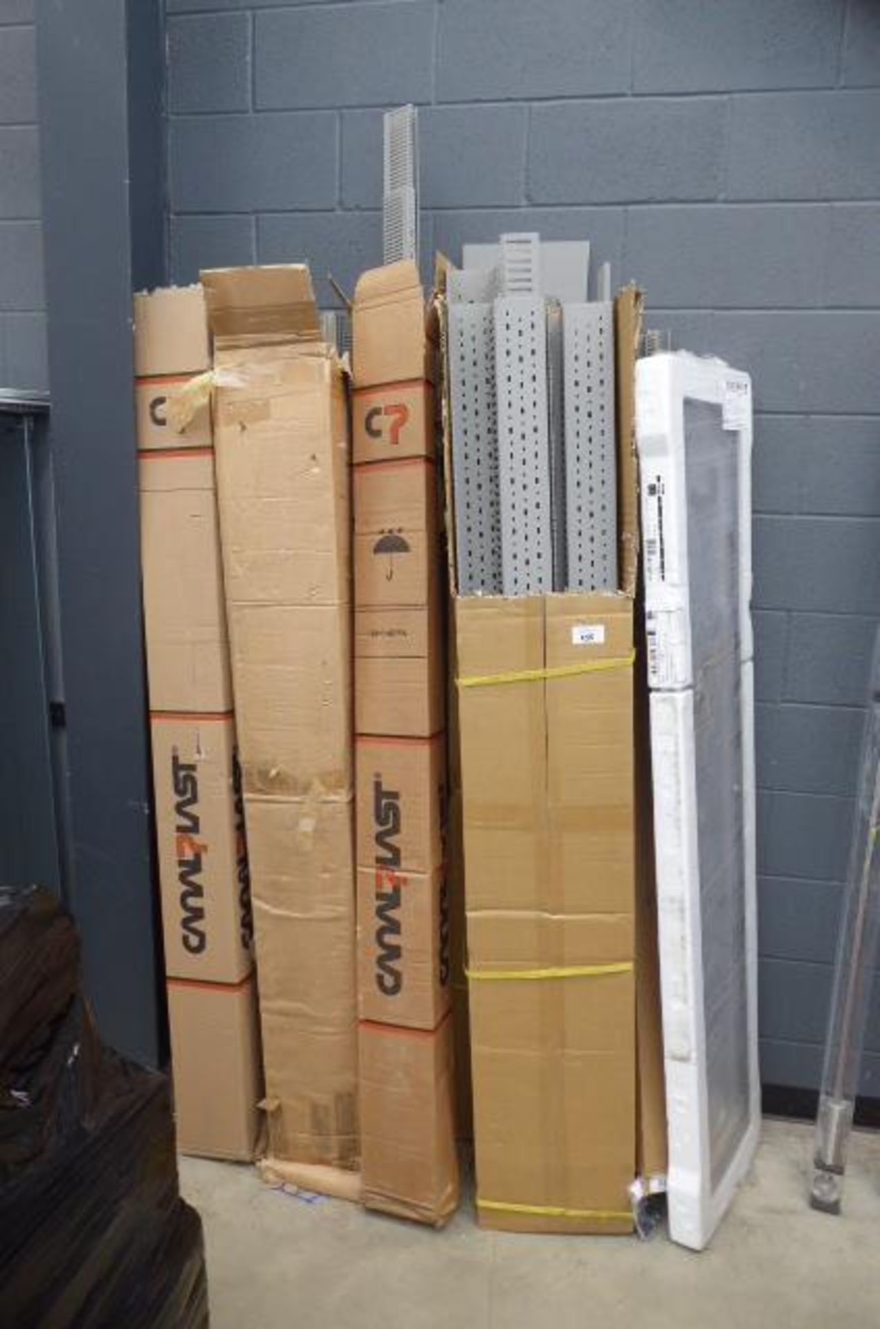 4 boxes of plastic trunking