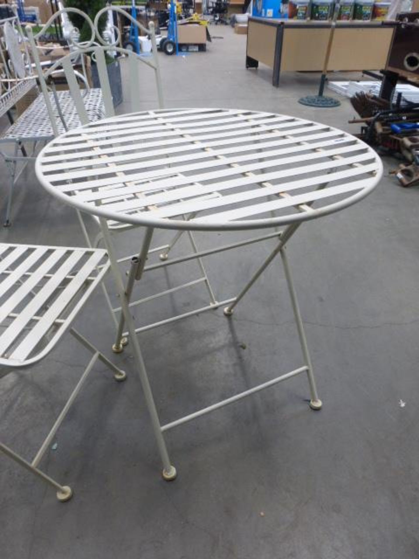 Cream metal folding garden table and 2 matching chairs - Image 3 of 3