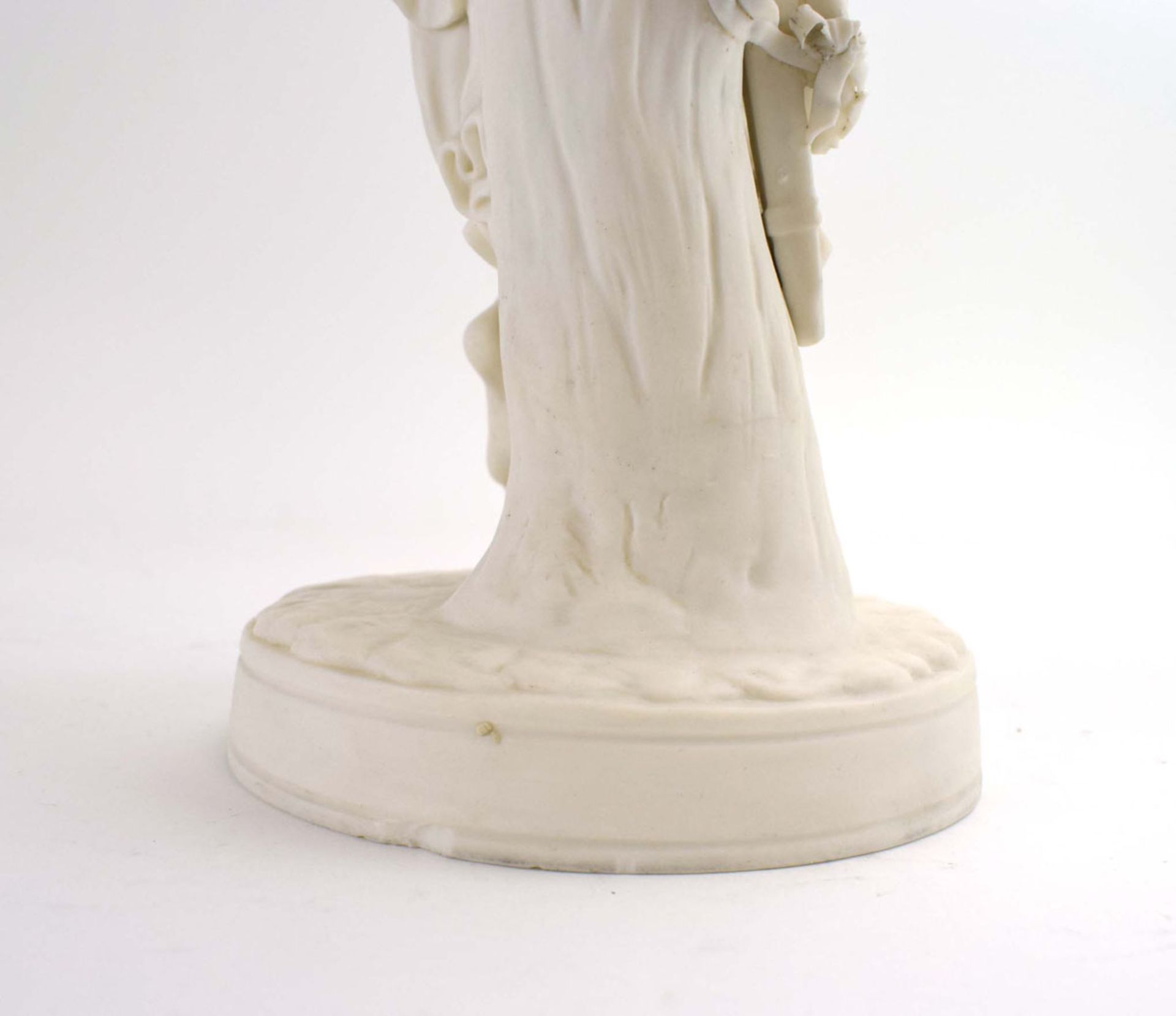 RR377 - A Minton parian figure modelled as a female beauty after Canova on a naturalist base, h. - Image 7 of 8