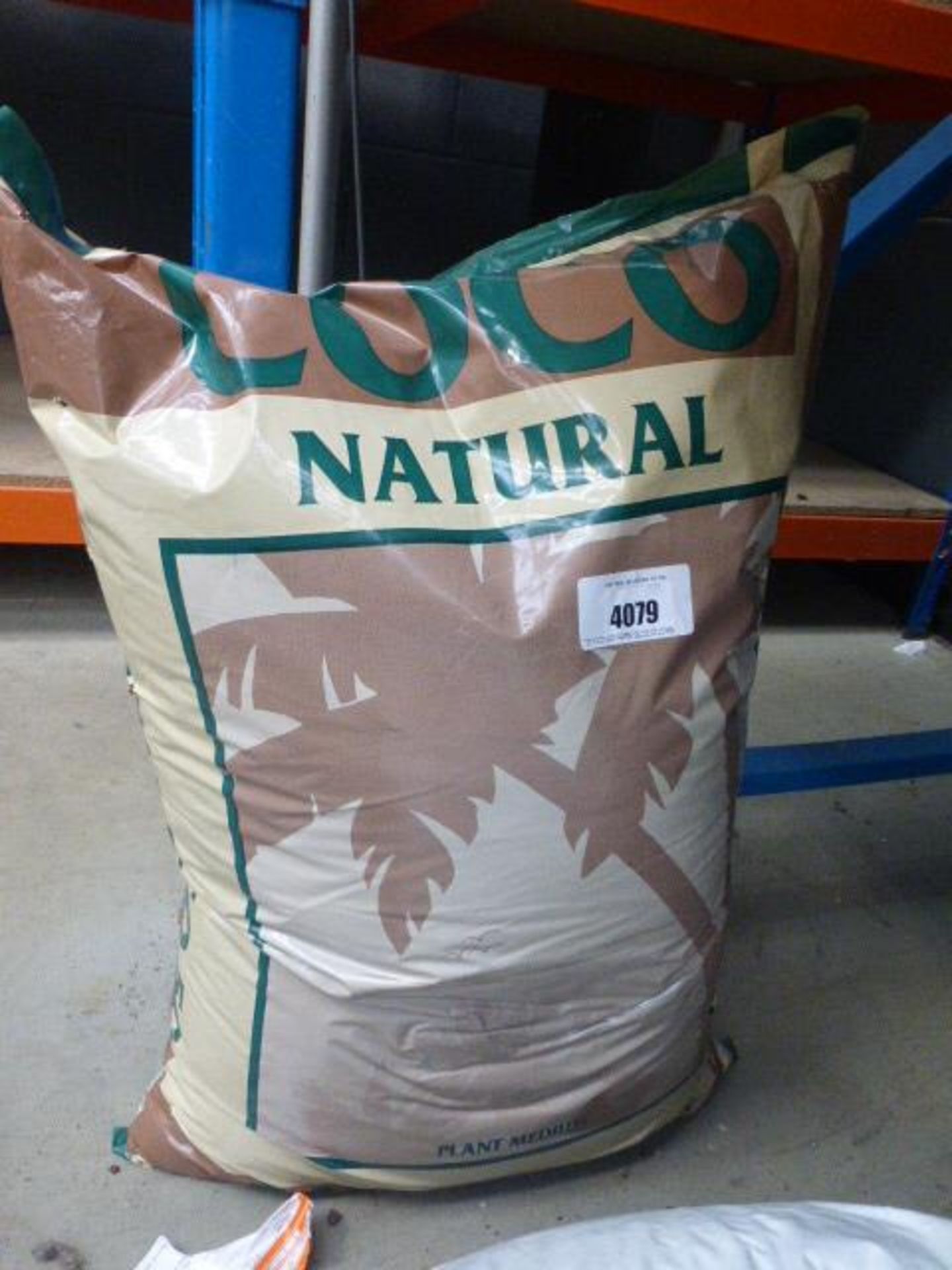 Bag of compost, bag of rock salt and a bag of natural cocoa - Image 4 of 4