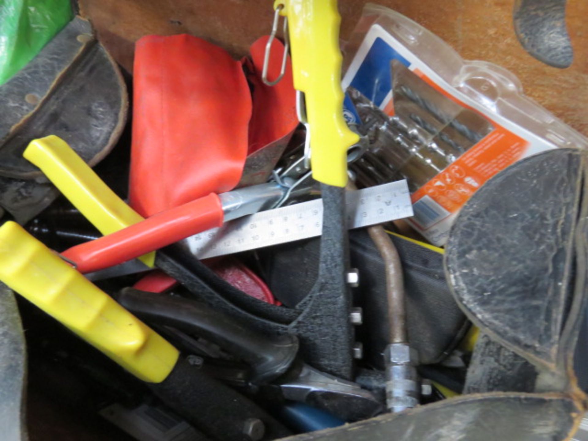 3/4 of an underbay of items to inc. Halogen lights, toolbag containing grease gun, pot riviters, - Image 4 of 4