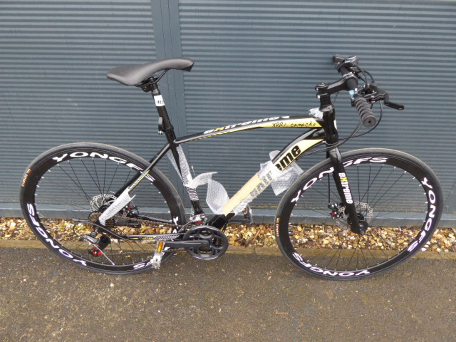 Gents black and yellow Extreme Shimano geared road bike - Image 2 of 2