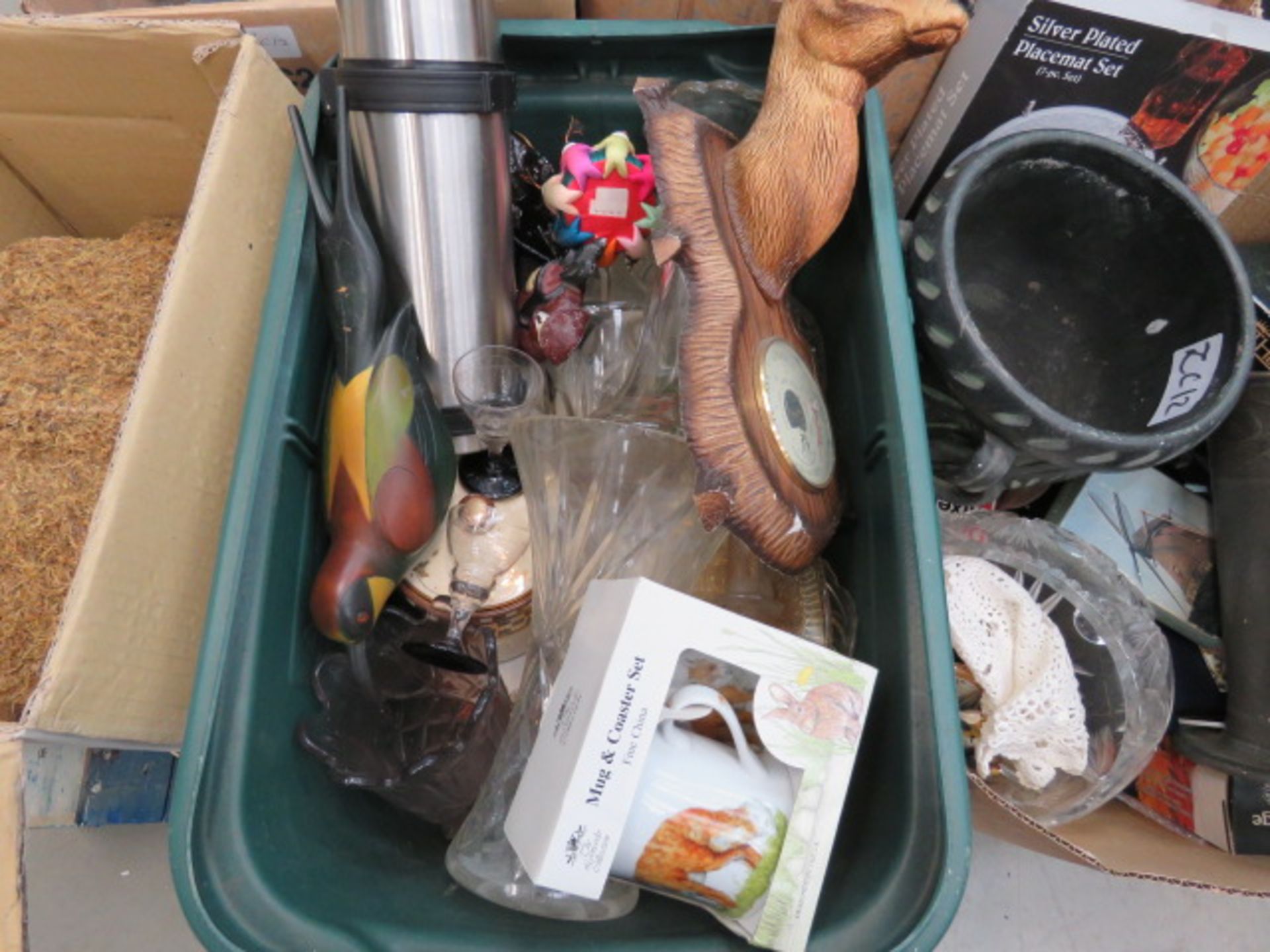 Pallet with 5 boxes containing: barometer, glassware, ornaments, pewter, silver plate and general - Image 2 of 5