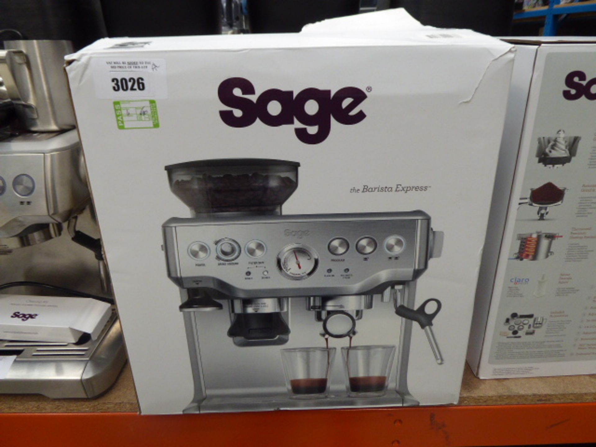 (TN60) Sage Barista Express coffee machine with box