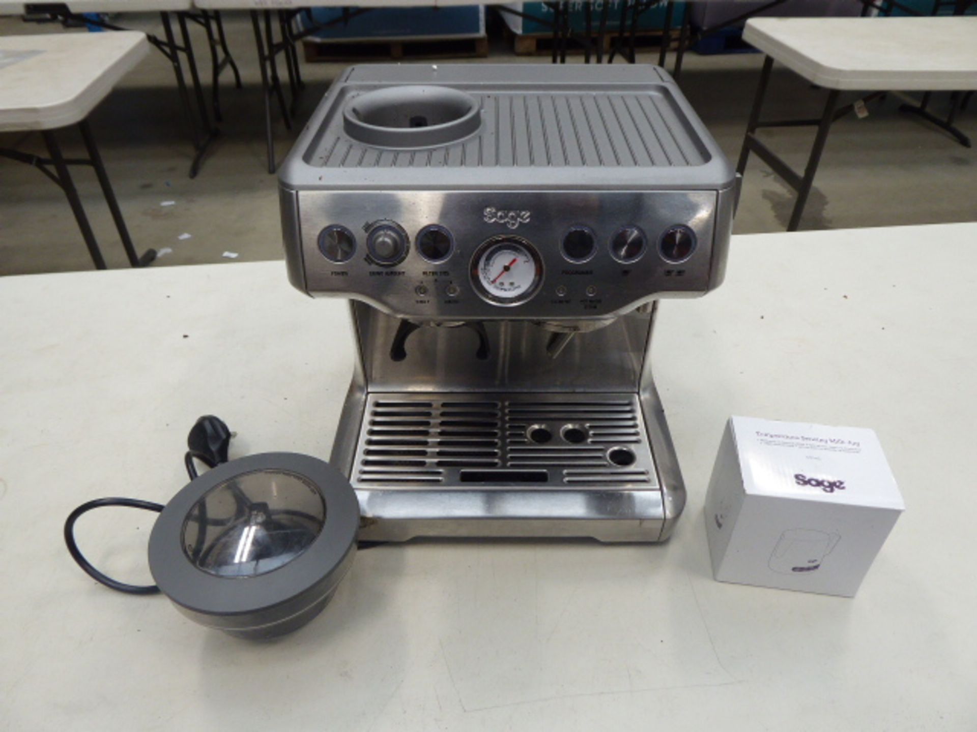 (TN60) Sage Barista Express coffee machine with box - Image 3 of 3