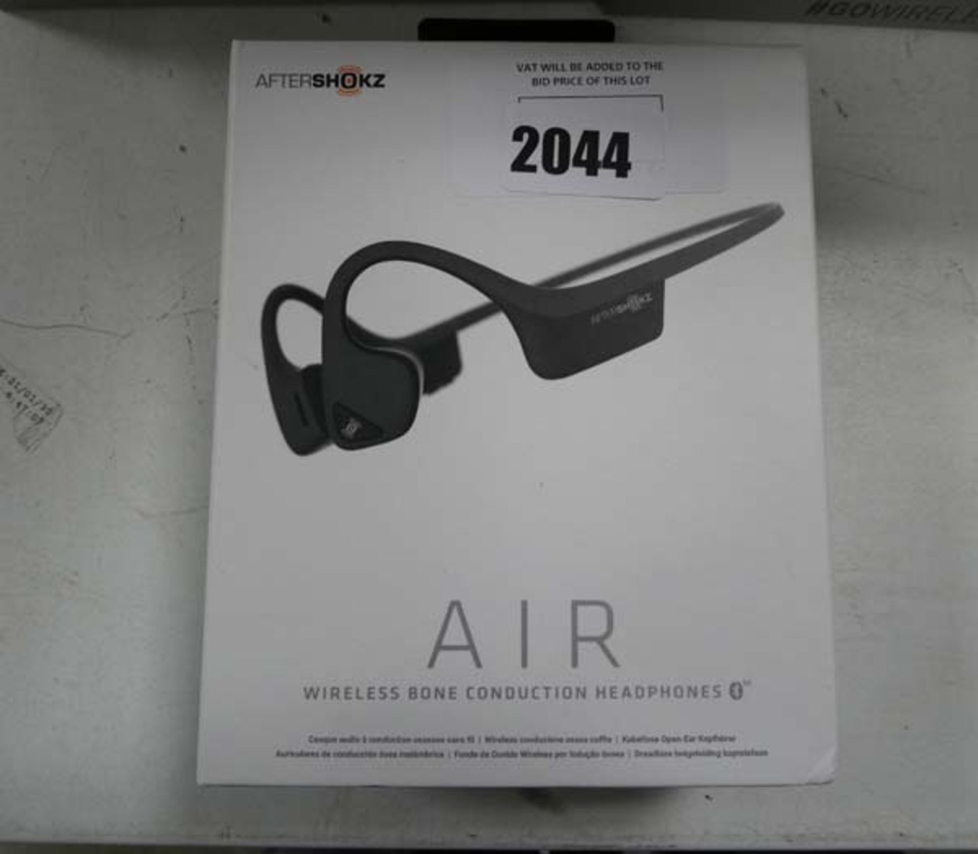Aftershokz Air wireless bone conduction headphones in box - Image 2 of 2