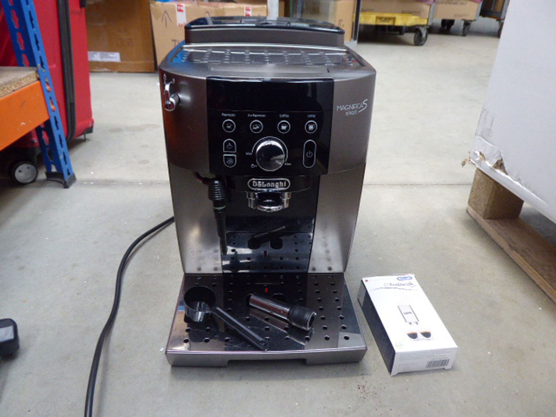 3030 Delonghi Magnifica S smart coffee machine with box - Image 2 of 2