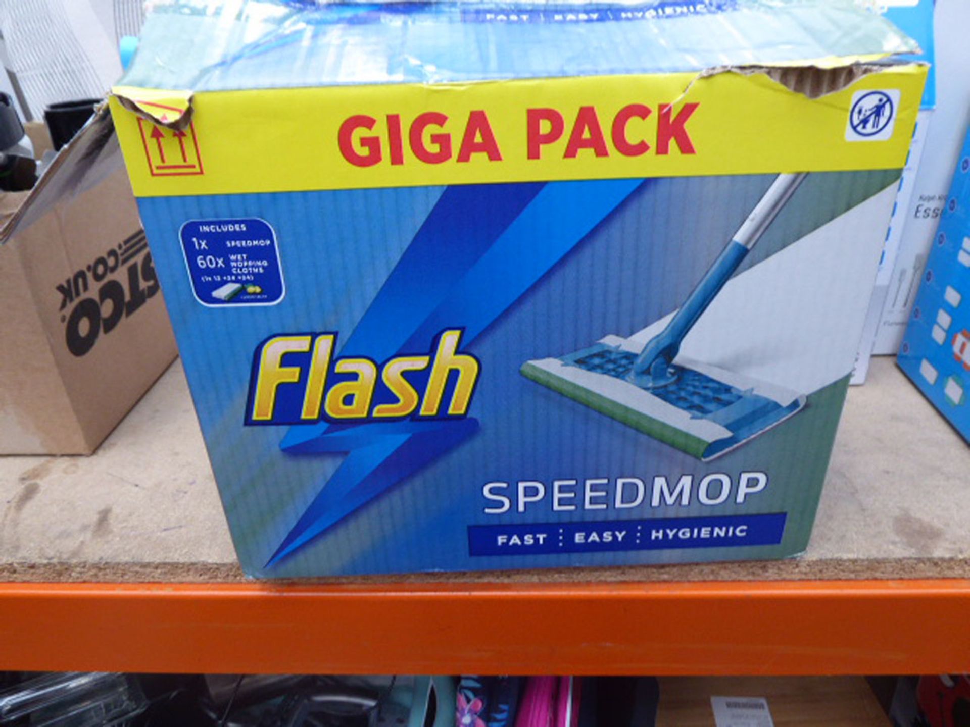 Box of flash speed mop wipes