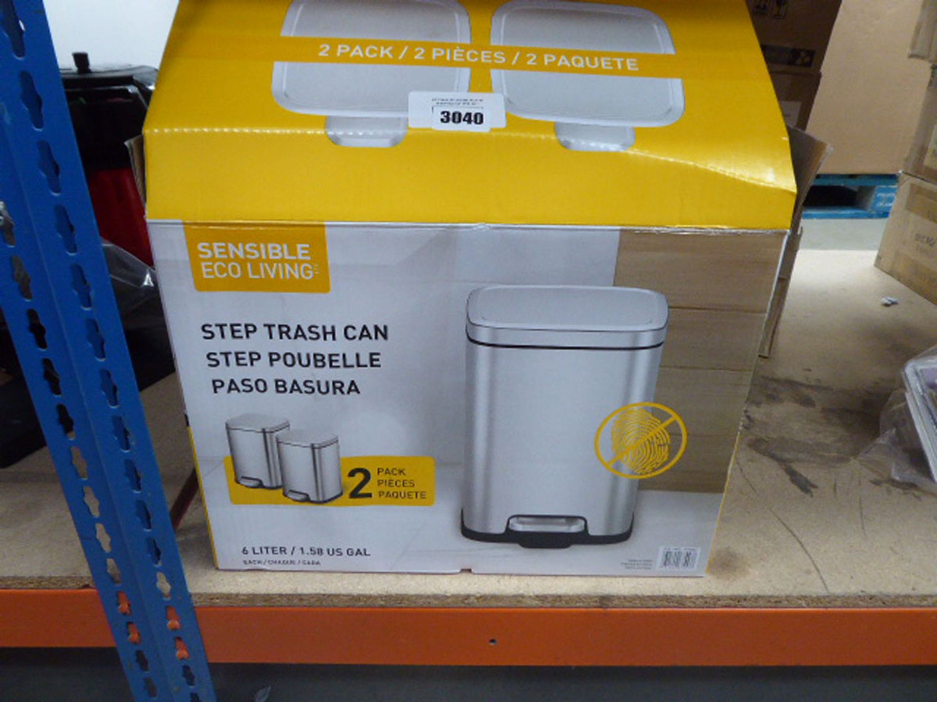 Step trash can set