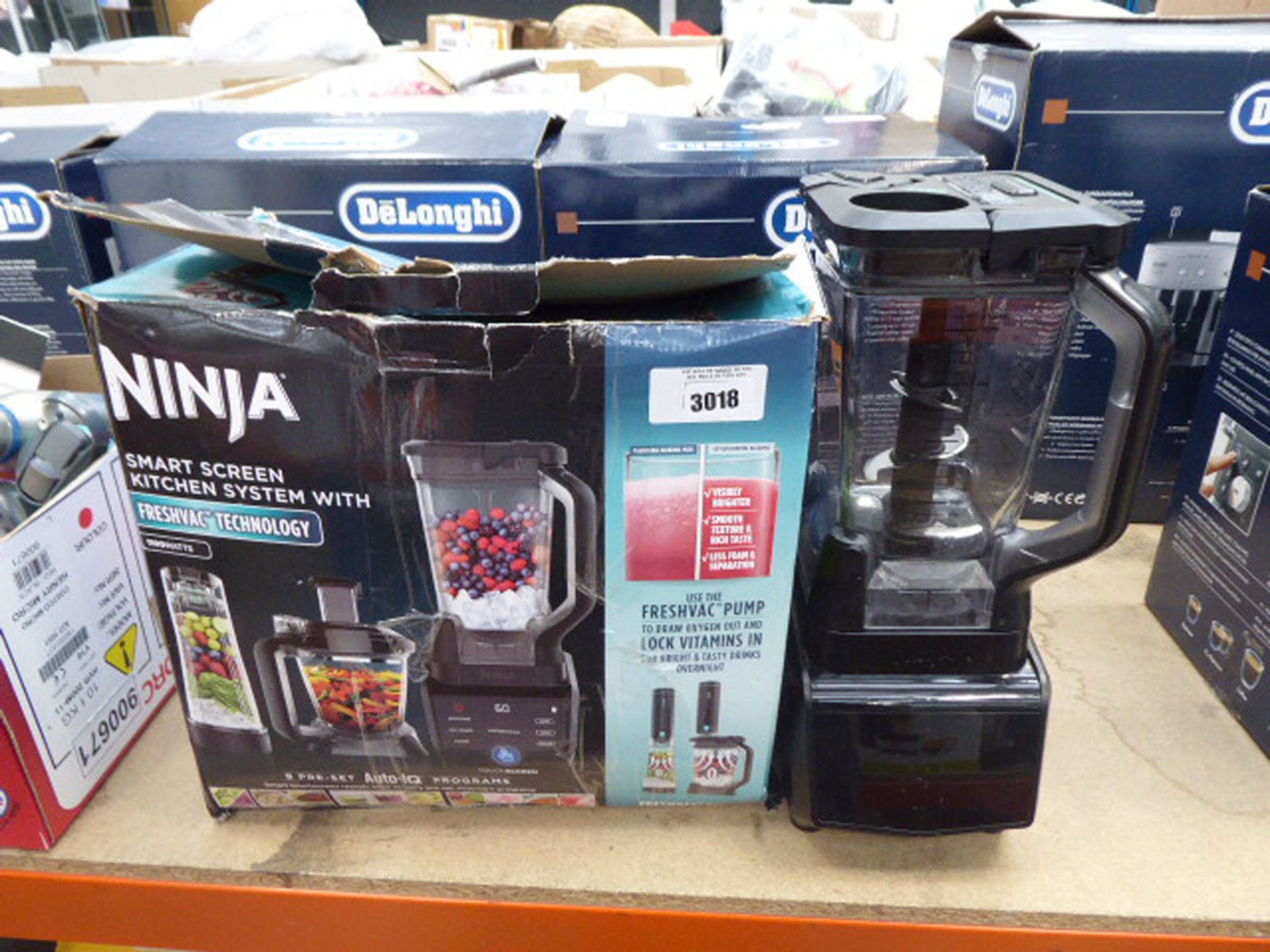 Ninja smart screen kitchen system with box