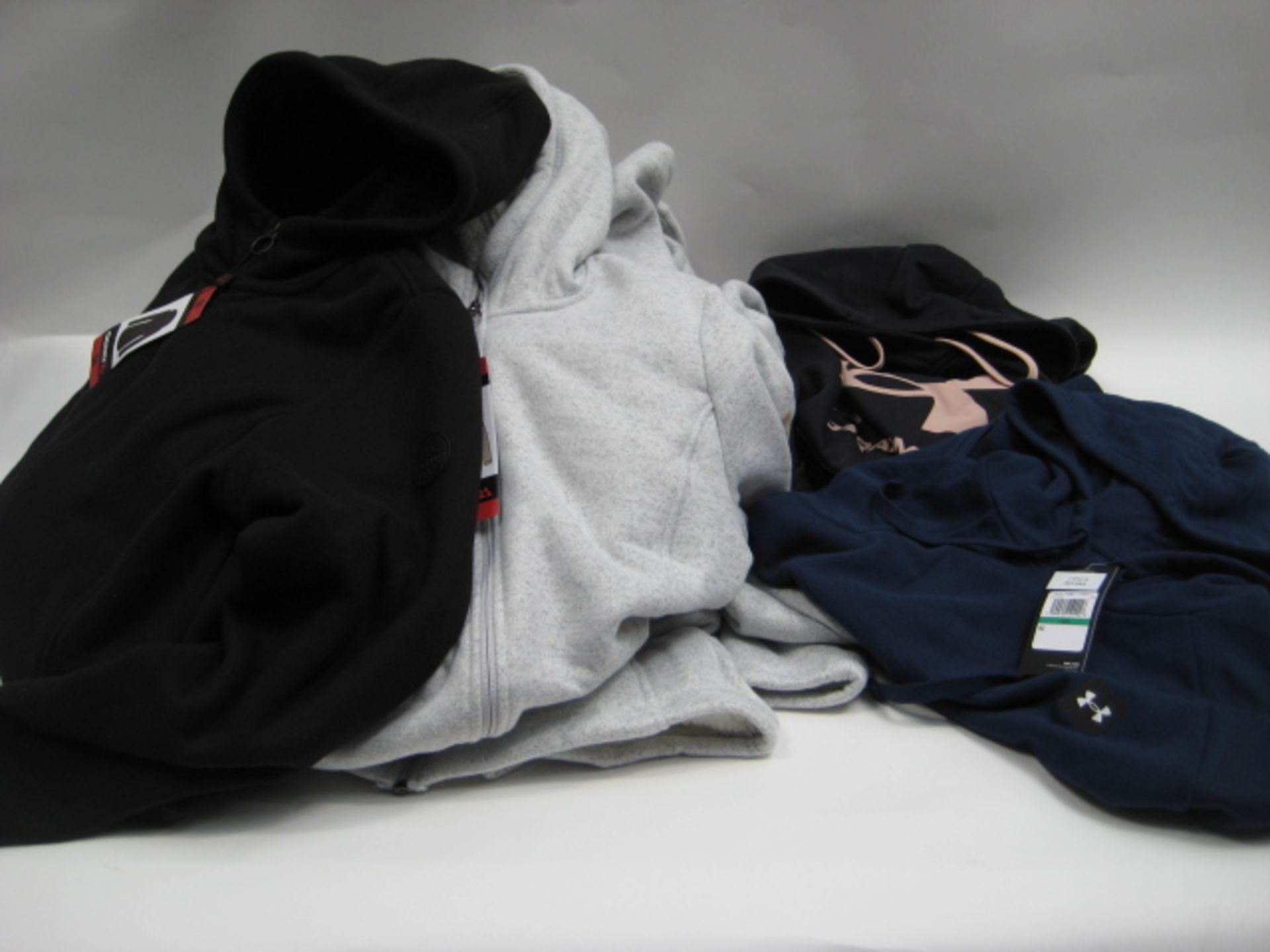 Bag containing 5 Jerry hoodies in grey, 1 Jerry hoody in black and 2 Under Armour hoodies in black