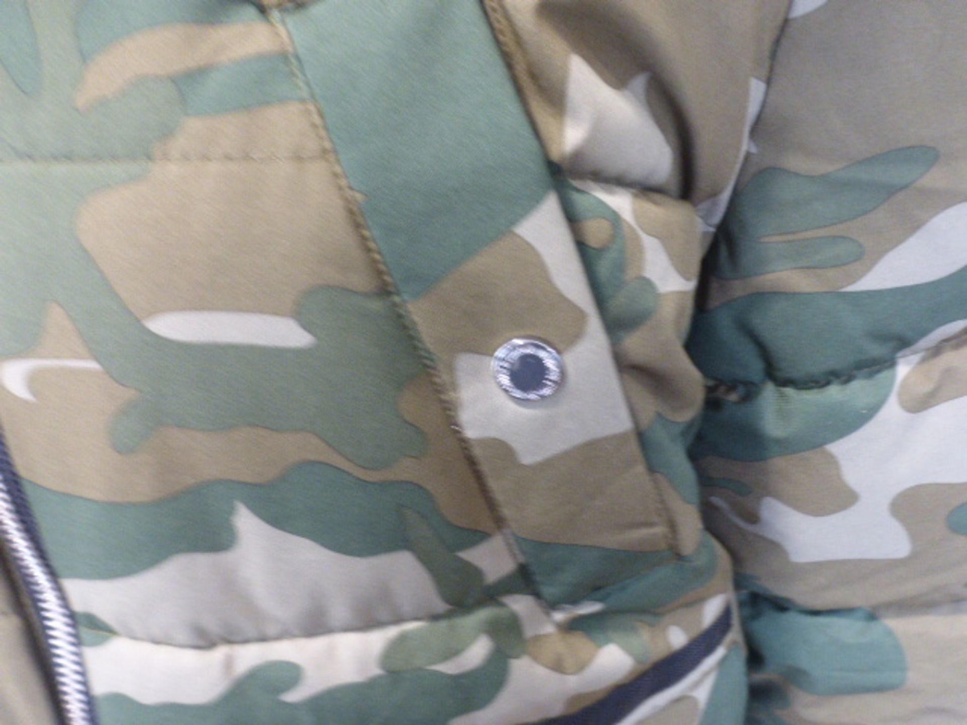 Supply & Demand harrison camo jacket size M - Image 3 of 4