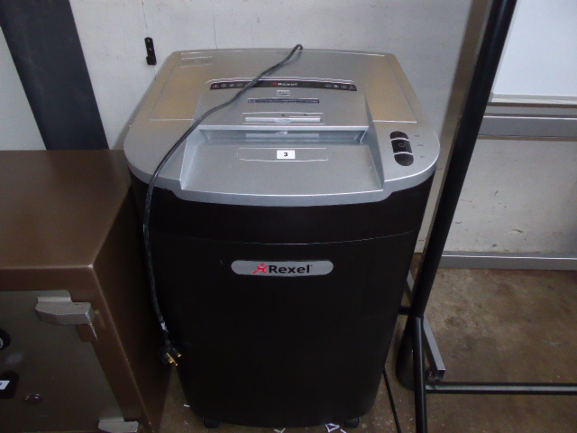 55cm Rexel Mercury paper shredder