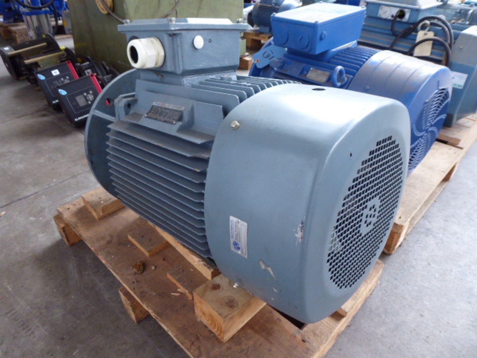 Regal Beloit HJN 200L4 motor,36kw, 240kg - Image 3 of 4