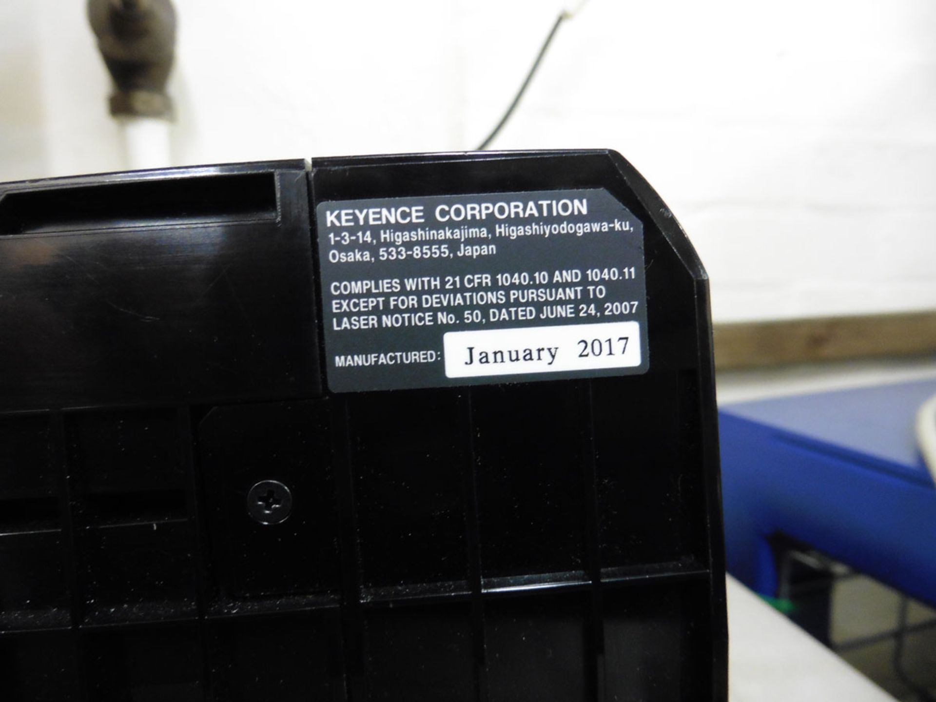 Keyence LJ-V700IP controller (Jan 2017) with Keyence LJ7080 Sensor Head - Image 4 of 6
