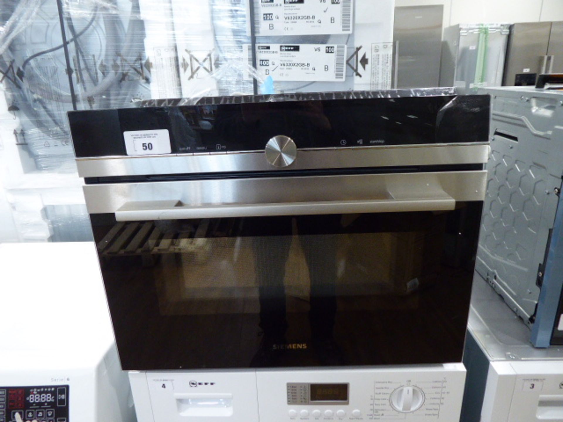 CM633GBS1BB Siemens Compact oven with microwave Width of hood = 59.5cm