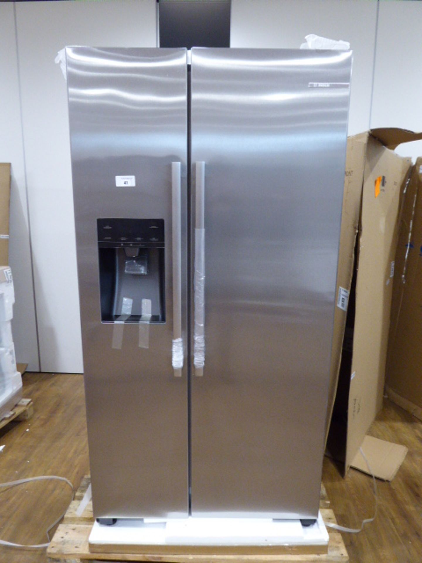 KAI93VIFPGB Bosch Side-by-side fridge-freezer