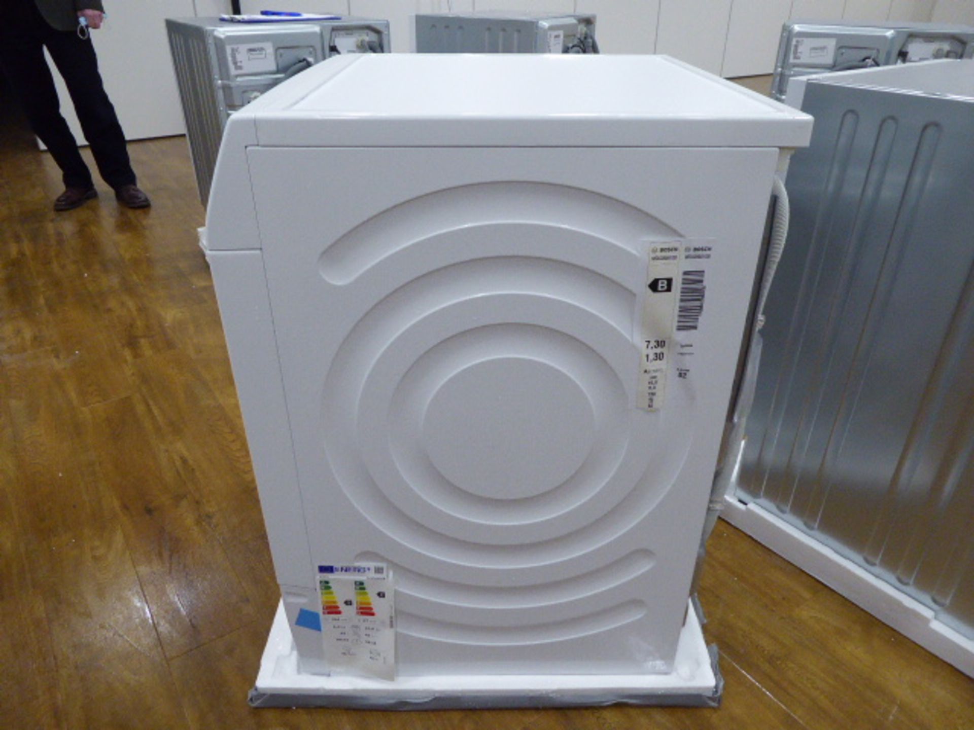 WDU28561GBB Bosch Washer-dryer No visible damage - Image 4 of 4