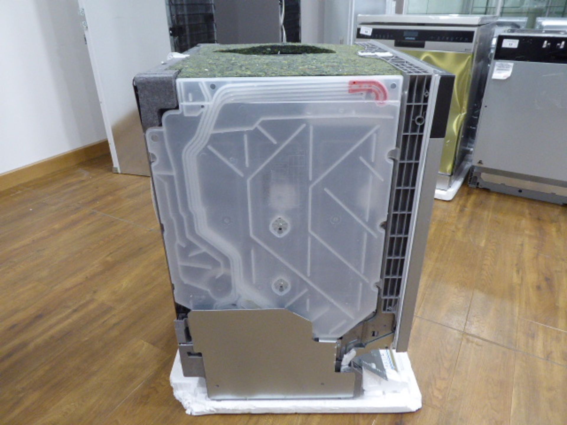 S513K60X1GB Neff Dishwasher fully integrated 60 cm Slightly bent front plate. All parts included - Image 2 of 6