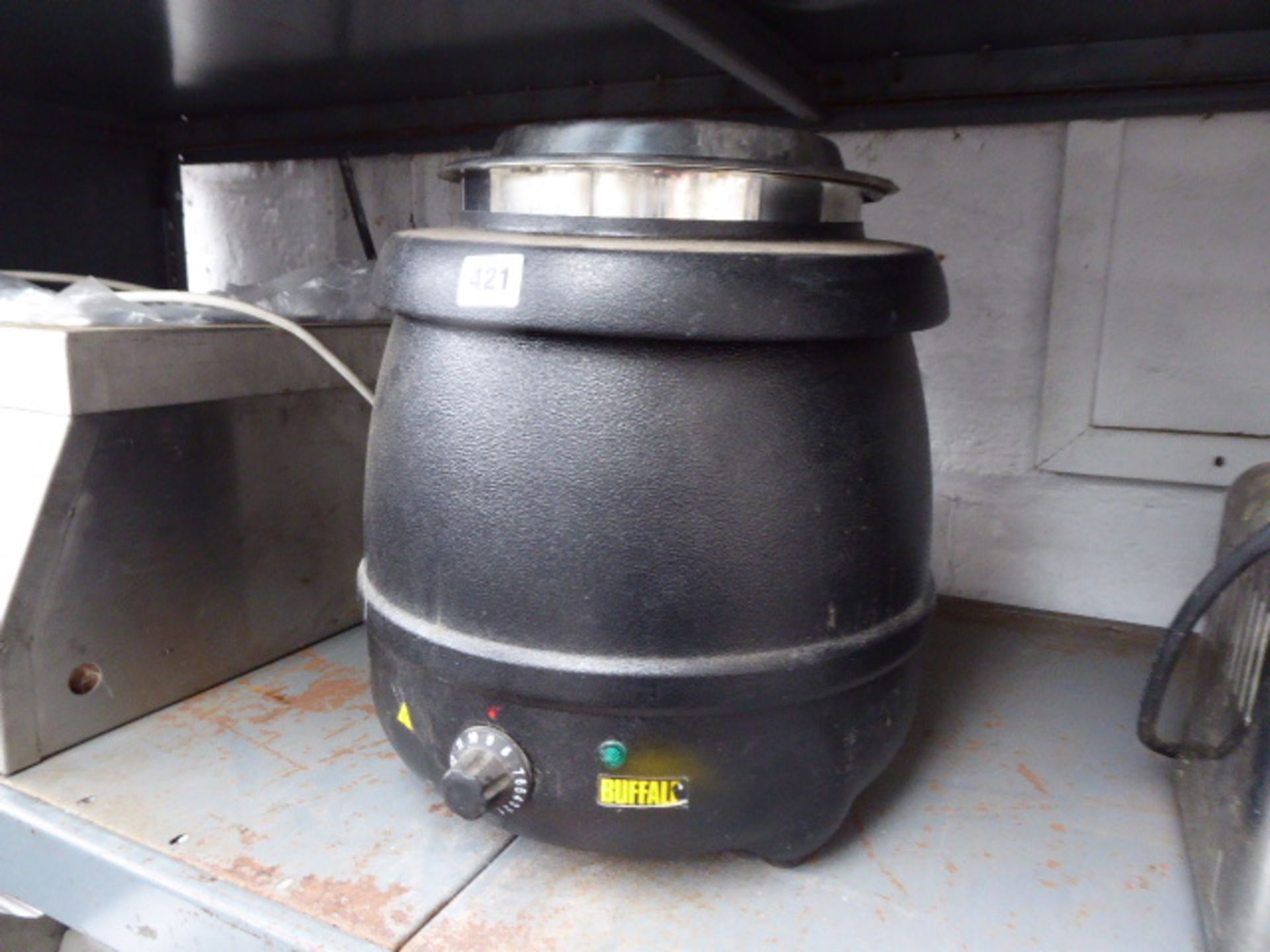 (91) Buffalo soup kettle