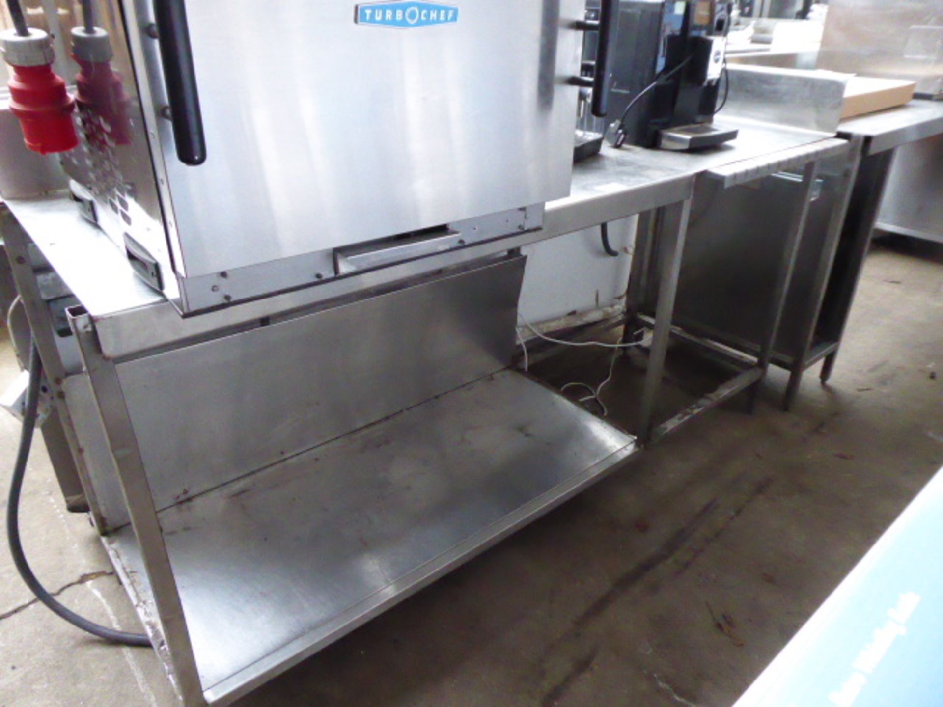 145 - 190cm stainless steel preparation table with shelf under - Image 2 of 2