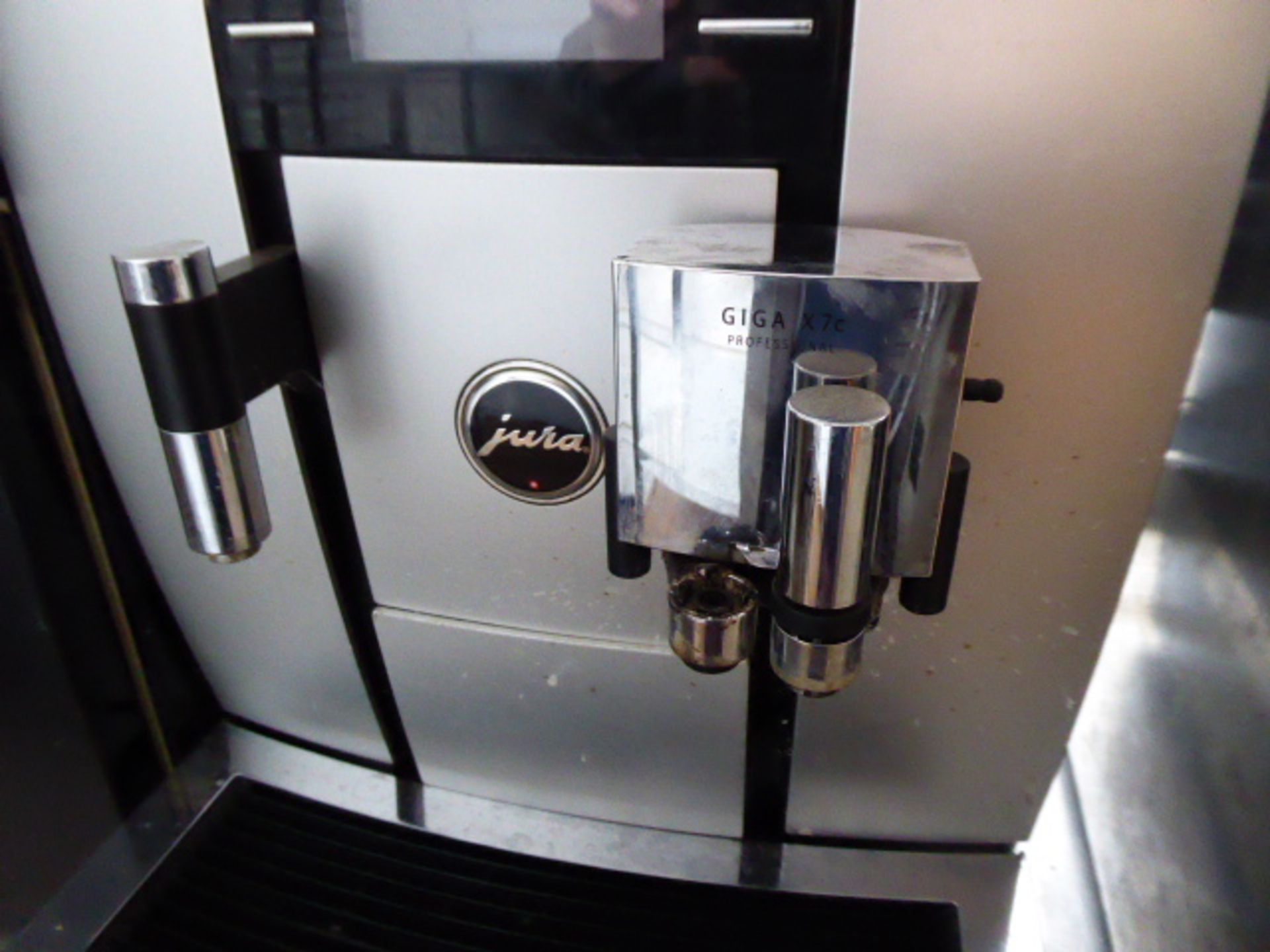 (41) Jura Giga X7C Bean to Cup coffee machine with milk fridge - Image 2 of 3