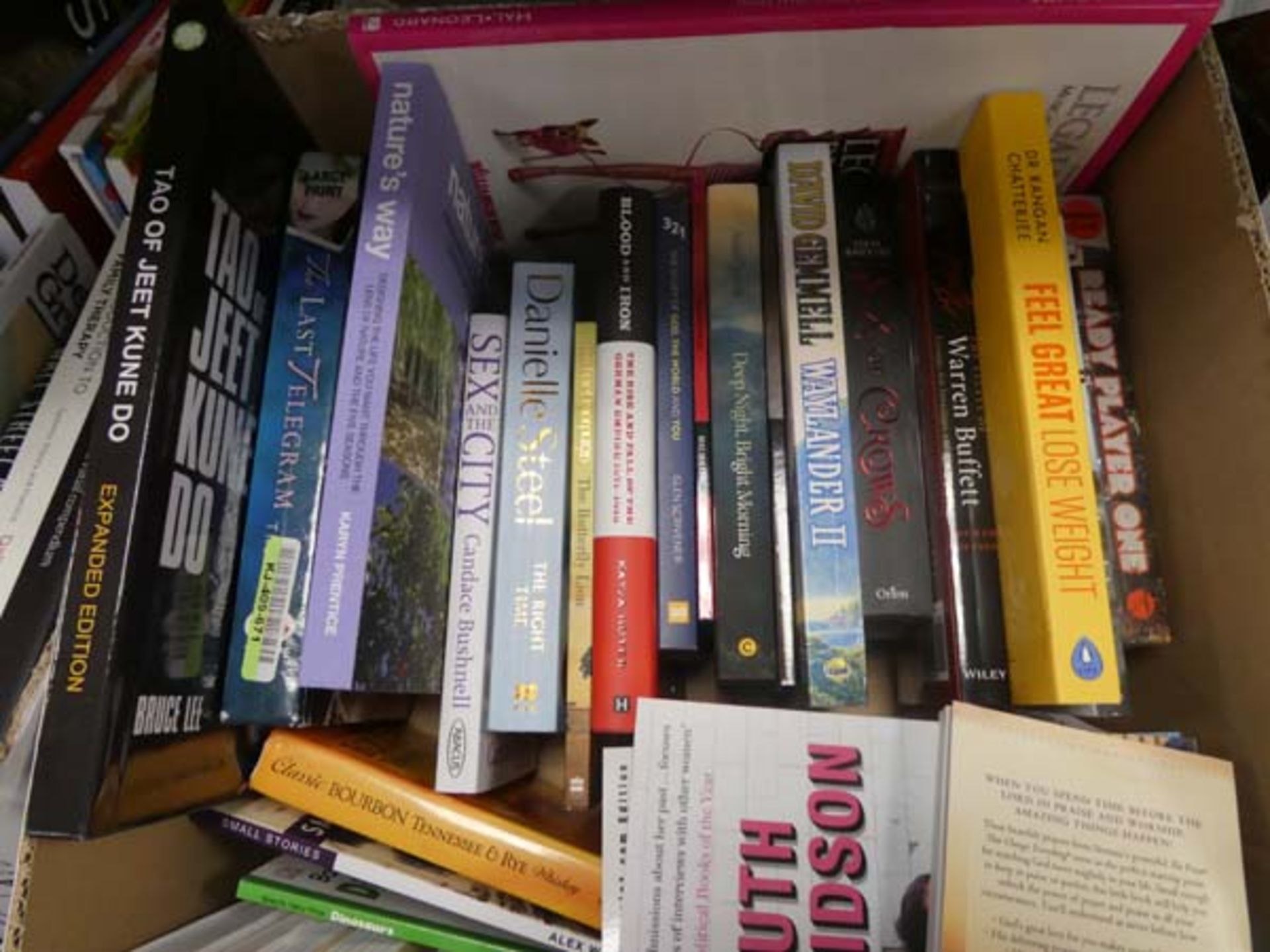 Box containing various hard back and paper back novels - Image 3 of 3