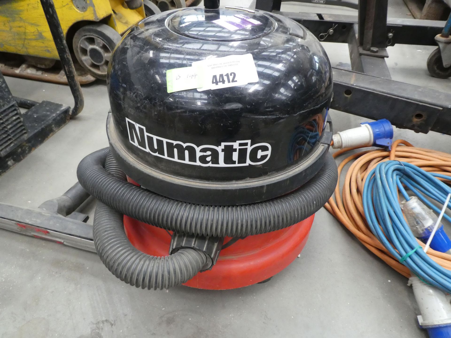 Henry numatic vacuum cleaner