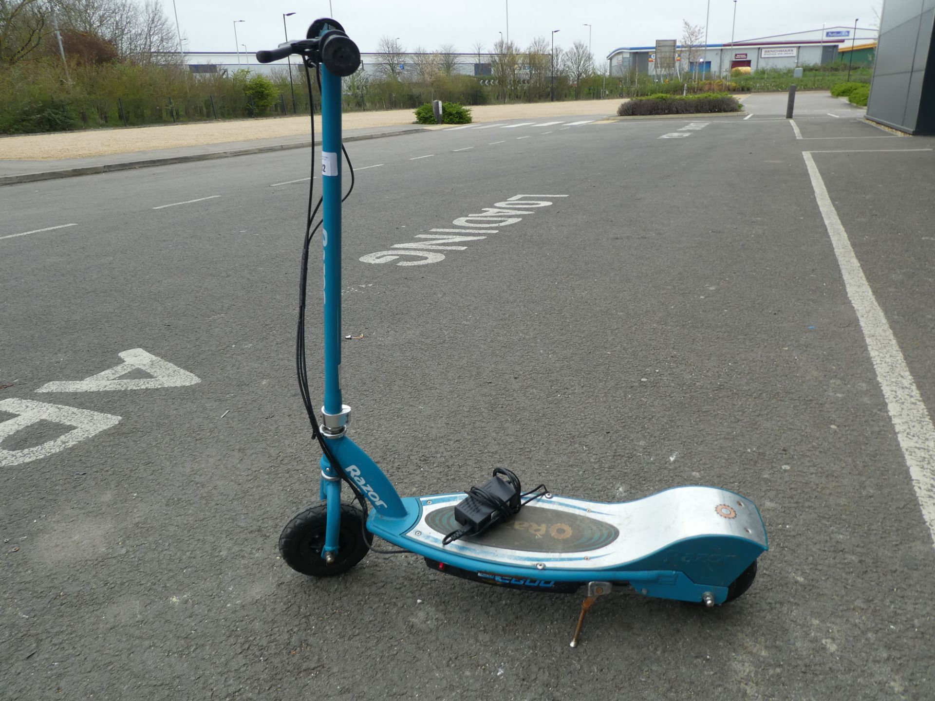 Razor green electric scooter with charger