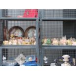 2 cages containing Lilliput Lane and other cottages, plus 4 oriental cabinet plates (af)